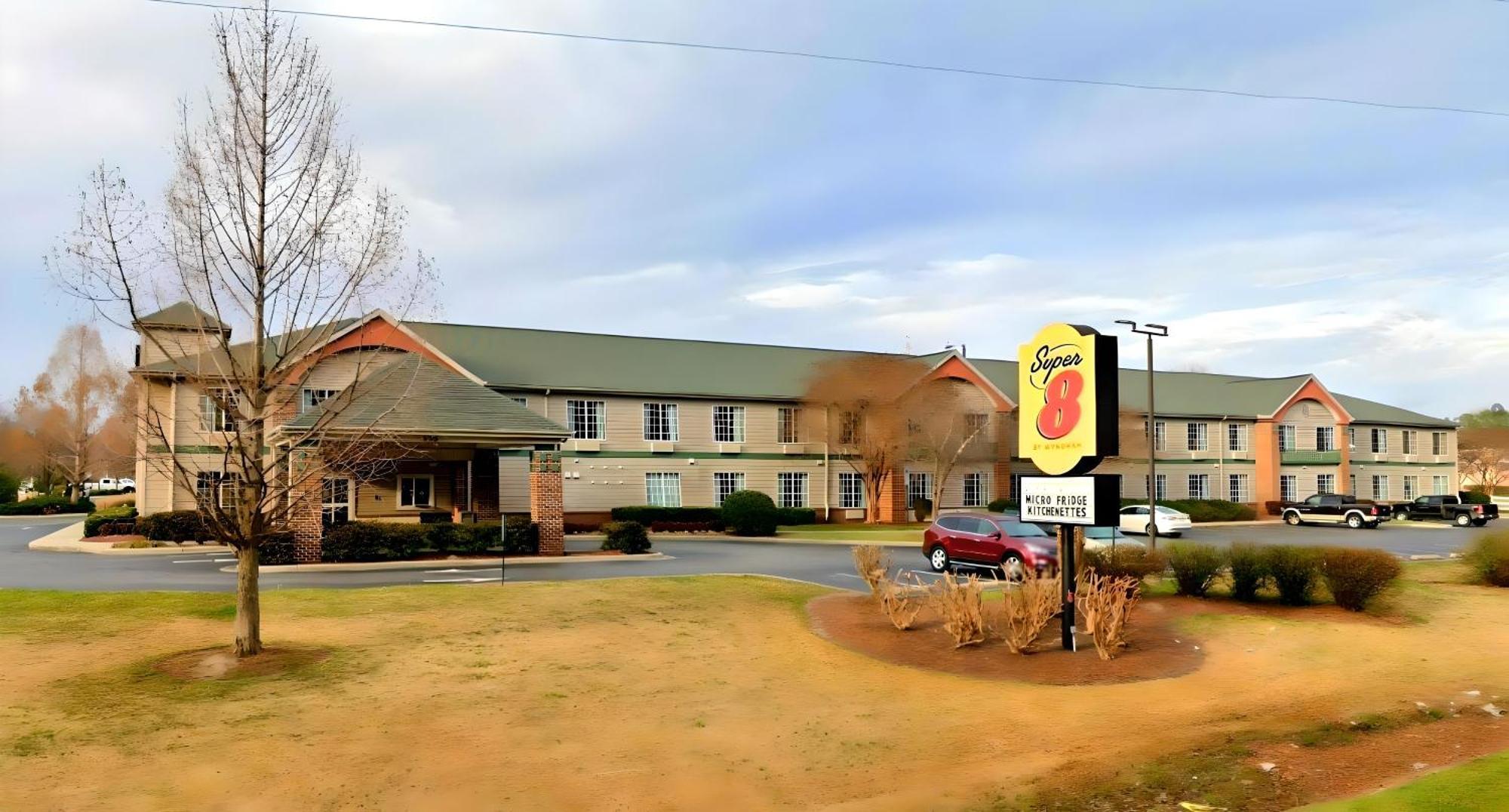 Hotel Super 8 By Wyndham Smithfield-Selma Exterior foto